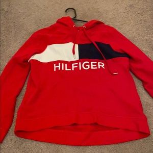 tommy hilfiger sweatshirt